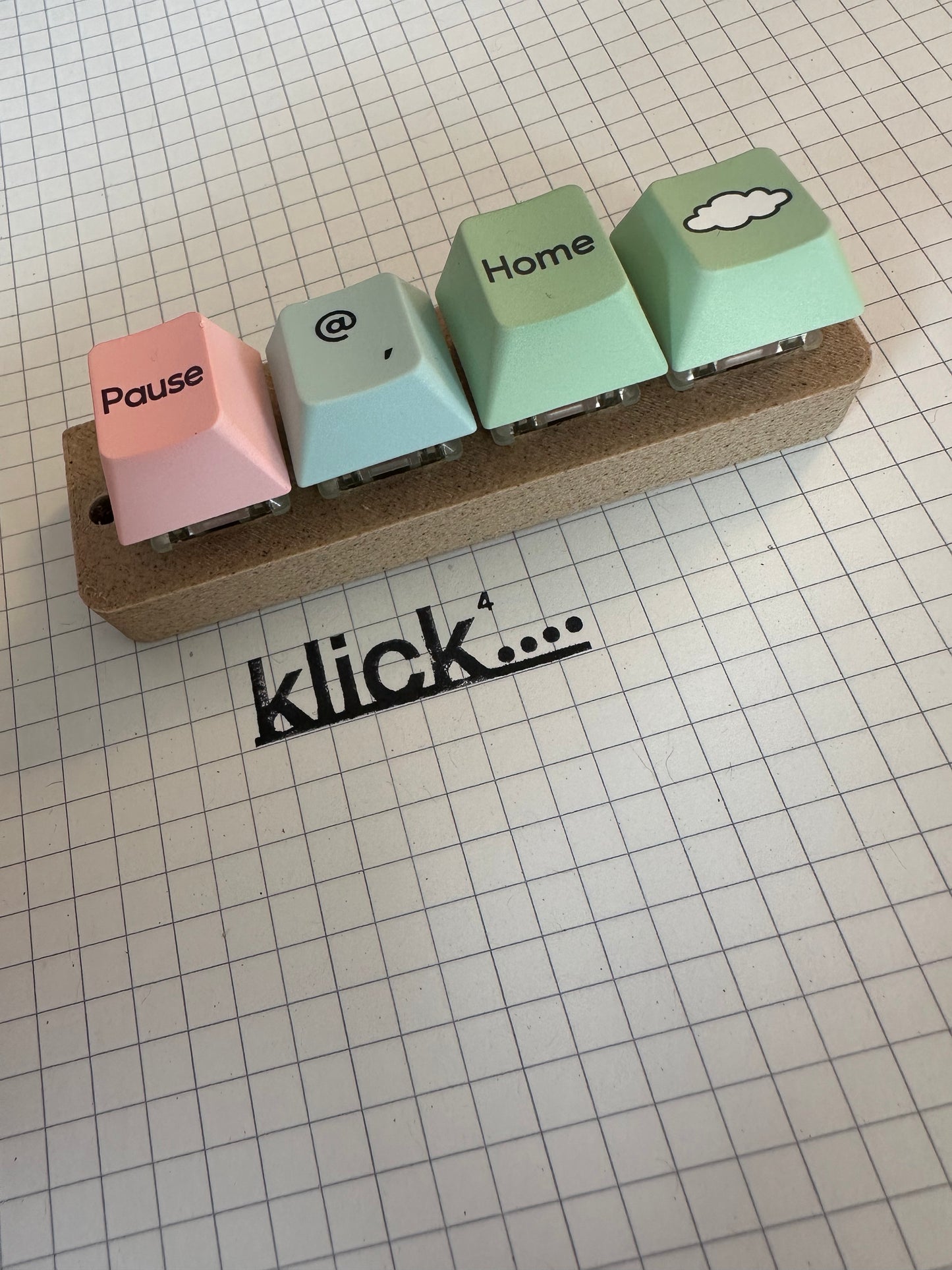 klick device fidget tool - PAUSE AT HOME